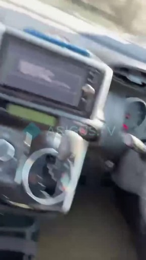 Нам пишут: автомобили тонут на объездной дороге под мостом в Таежном