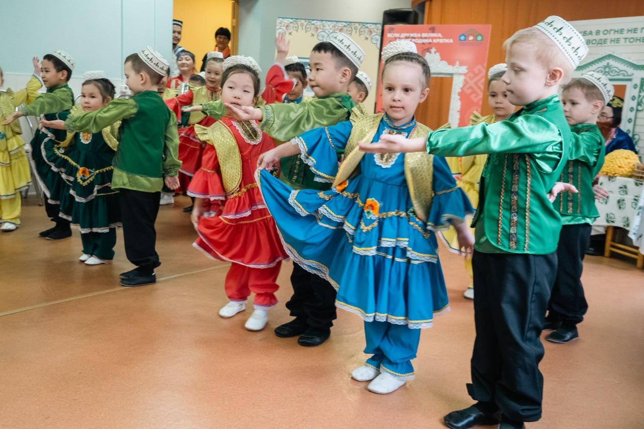 Навруз в Улан-Удэ: обряды, квесты и щедрый дастархан Навруз в Улан-Удэ: обряды, квесты и щедрый дастархан