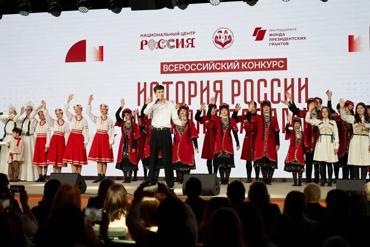 Библиотека №9 г. Улан- Удэ вошла в число победителей всероссийского конкурса «История России моими глазами» Библиотека №9 г. Улан- Удэ вошла в число победителей всероссийского конкурса «История России моими глазами»