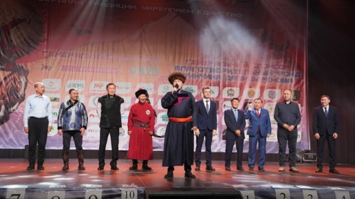 В Бурятии стартовали III Российские игры и Международные соревнования по разбиванию хребтовой кости «hээр шаагалган» (Сээр хухалха)