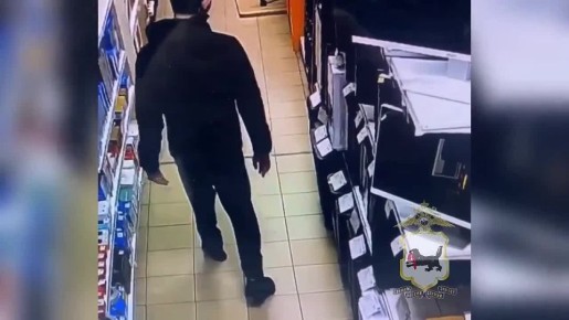 Чистюля-программист украл в магазине Иркутской области системный блок и шампунь