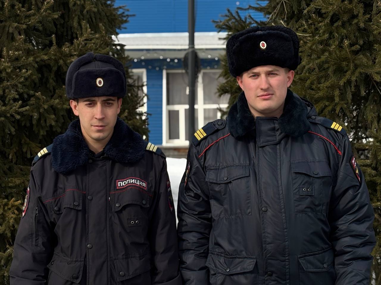 Неожиданный поворот обычного дежурства: пришлось искать временный дом четверым котятам, обнаруженным в салоне машины нетрезвого «бесправника», автоинспекторам в Красноярском крае Неожиданный поворот обычного дежурства: пришлось искать временный дом четверым котятам, обнаруженным в салоне машины нетрезвого «бесправника», автоинспекторам в Красноярском крае