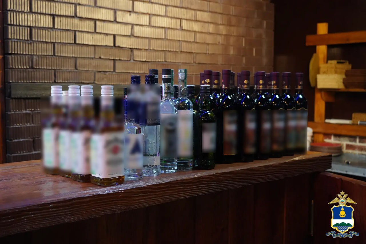 Сотрудники полиции пресекли нарушения в сфере оборота алкогольной продукции Сотрудники полиции пресекли нарушения в сфере оборота алкогольной продукции