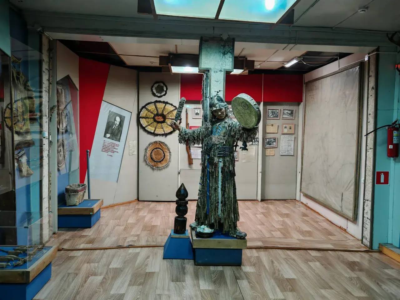 В Баунтовском районе обновят музей народов Севера В Баунтовском районе обновят музей народов Севера