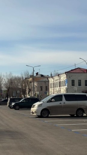 Как оплатить парковку возле Гостиных рядов?