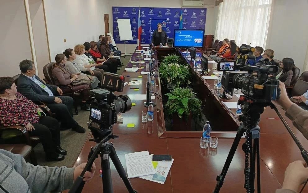 В Бурятии ищут новые пути повышения рождаемости и поддержки семей