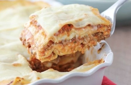 Лазанья: Почему это простое блюдо вызывает страх у поваров?