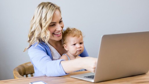 В Госдуме одобрили закон, поддерживающий трудовые права молодых мам