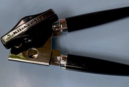 Почему стоит пересмотреть кухонные принадлежности: советы экспертов