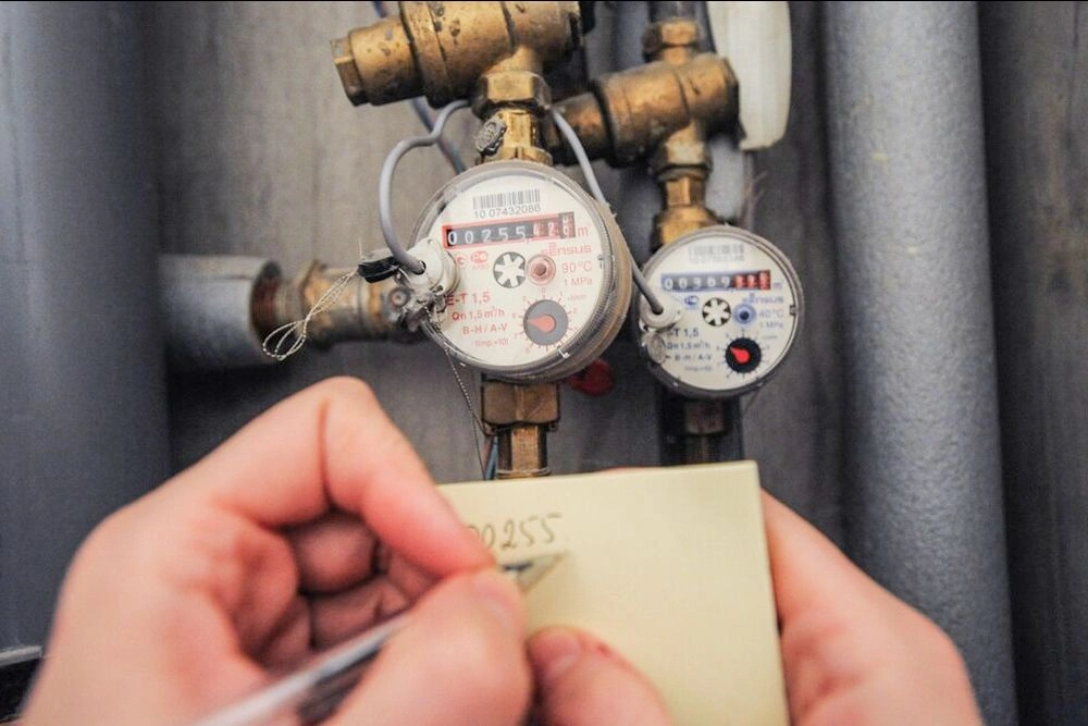 Повышающий коэффициент за воду: кто платит без счётчиков?