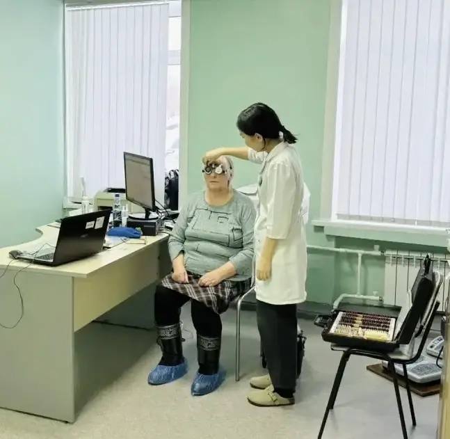 Врачи стали ближе: мобильные бригады выезжают в отдаленные районы Врачи стали ближе: мобильные бригады выезжают в отдаленные районы