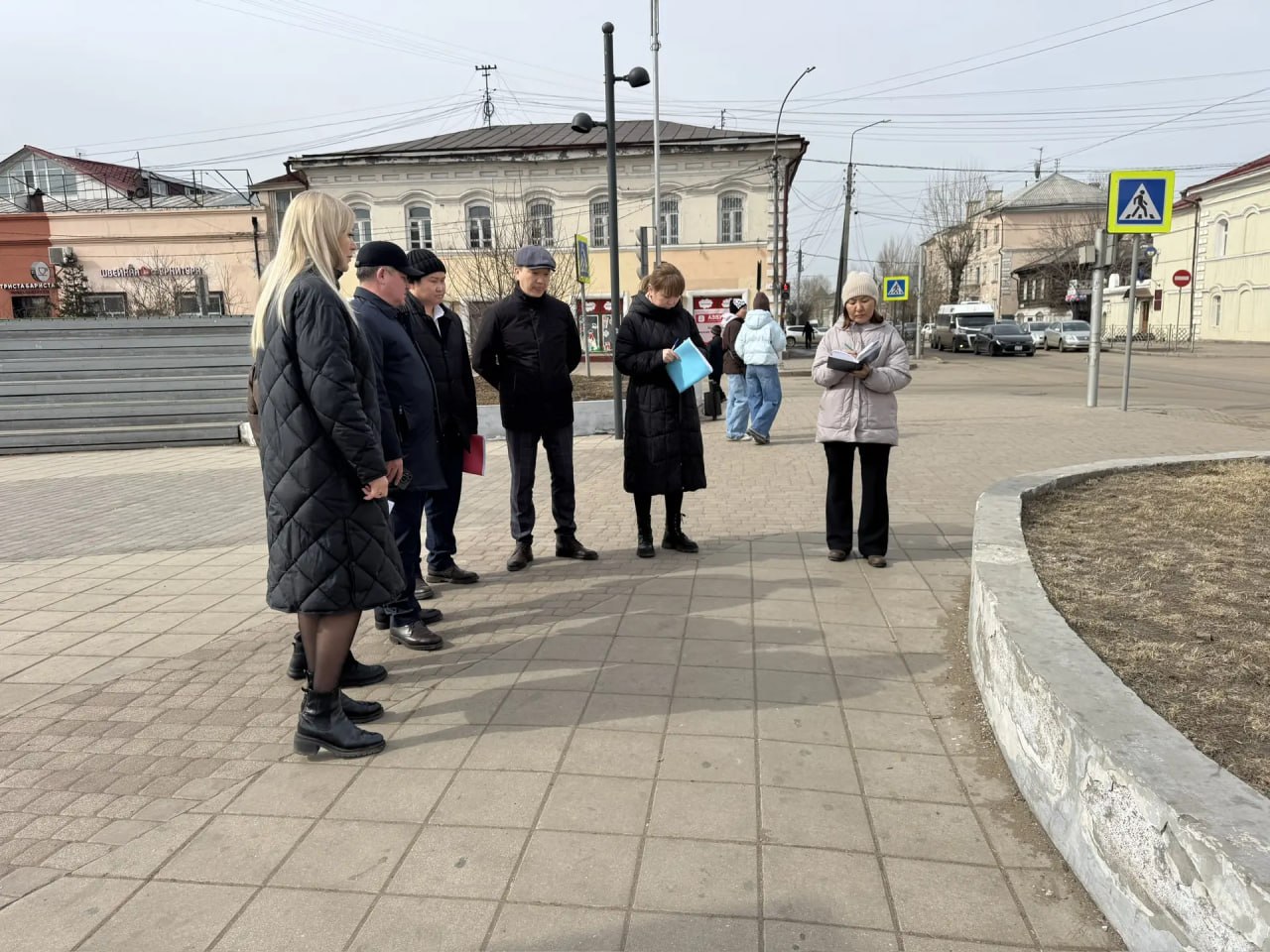 В Улан-Удэ идут рейды по контролю за чистотой на улицах В Улан-Удэ идут рейды по контролю за чистотой на улицах