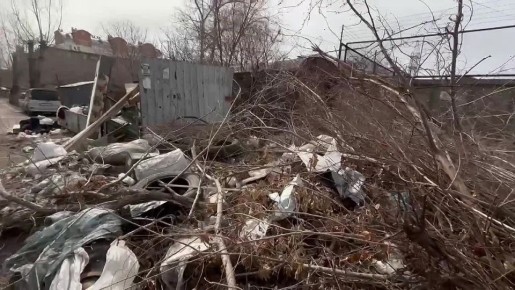 Штрафы до 110 тыс рублей: в Улан-Удэ борются со складированием веток