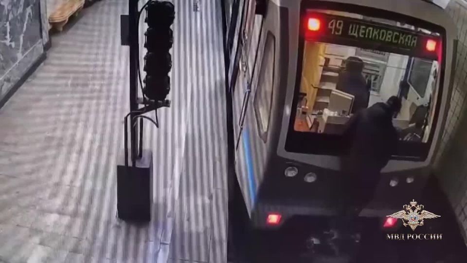 � ������ �������� � ����� ���������� �� ������ �����