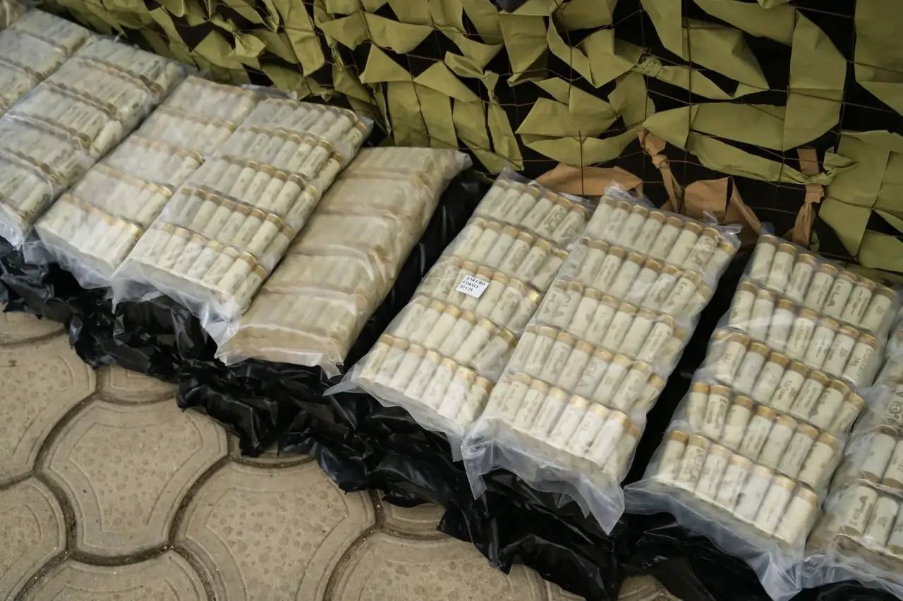 Бойцам в зоне СВО передали технику, произведенную на Дальнем Востоке Бойцам в зоне СВО передали технику, произведенную на Дальнем Востоке