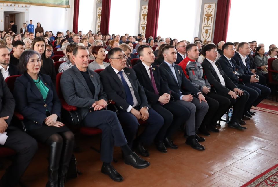 ����������� �� �������� ��������� ������������, ��������������� �� ������ � ������ ����� �������� ���������������� ������ ����-��� �������� �������������, ����� ������ � �������� ��������� �� ������� ������ � ���������-����...