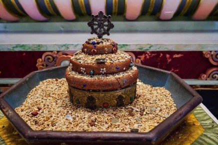 Лама из Бурятии посулил аварии, пожары и прочие беды