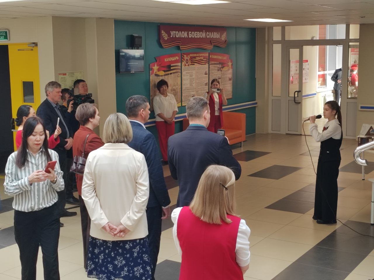 Небо в звездах показали в сельской школе Бурятии Небо в звездах показали в сельской школе Бурятии