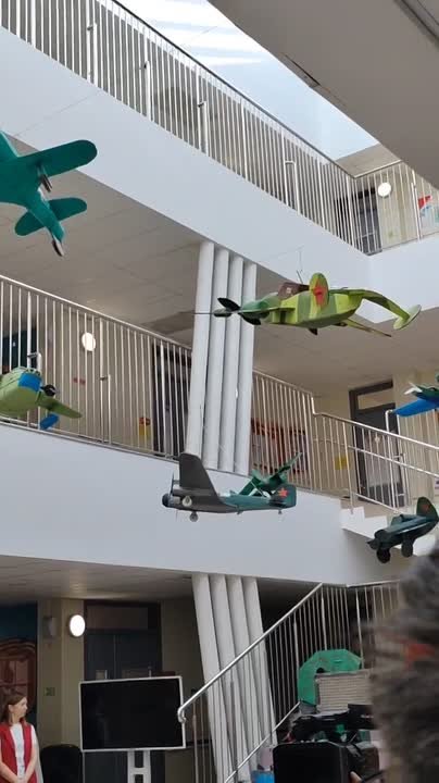 Небо в звездах показали в сельской школе Бурятии