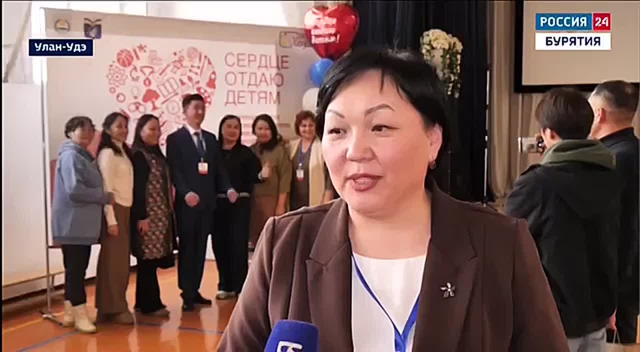 В Улан-Удэ подвели итоги 21-го республиканского конкурса профессионального мастерства работников сферы дополнительного образования "Сердце отдаю детям"