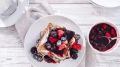 Вкусные французские тосты с ягодным соусом для всей семьи
