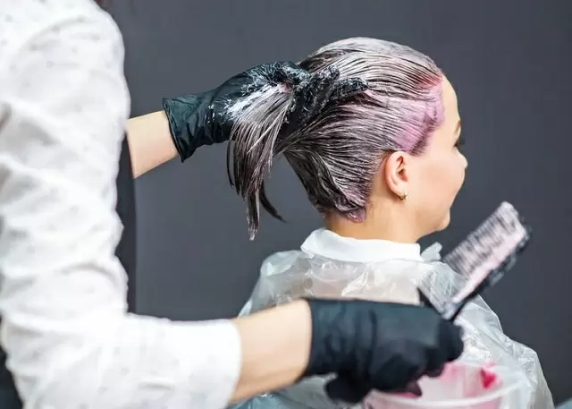 Эффективные методы удаления краски для волос с кожи: проверенные советы