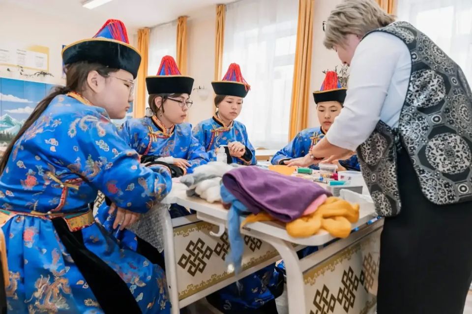 � ����-��� ��������� ���������� ��������� �������� ����