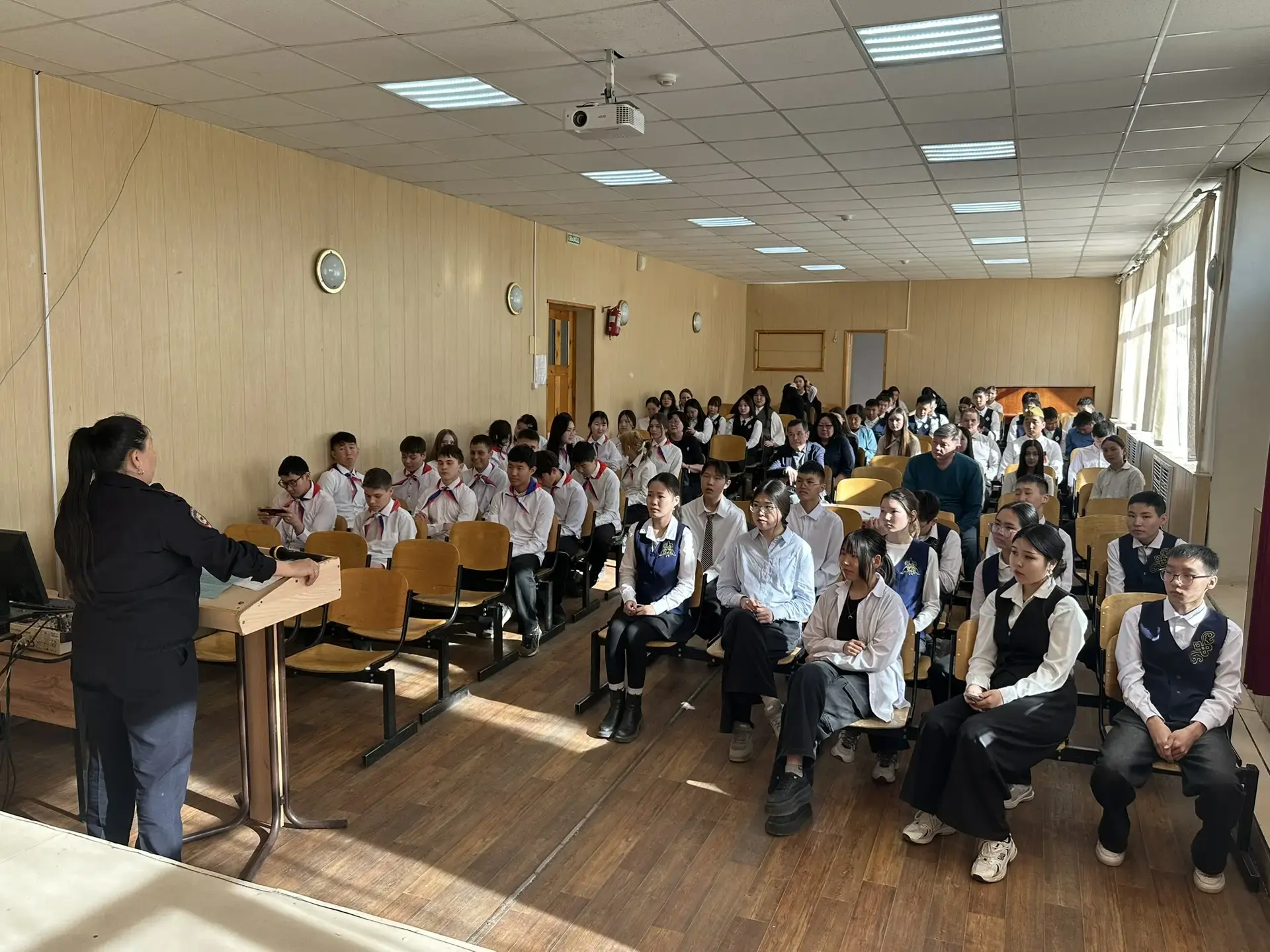 В Бурятии полицейские предупреждают о рисках и последствиях употребления наркотиков В Бурятии полицейские предупреждают о рисках и последствиях употребления наркотиков