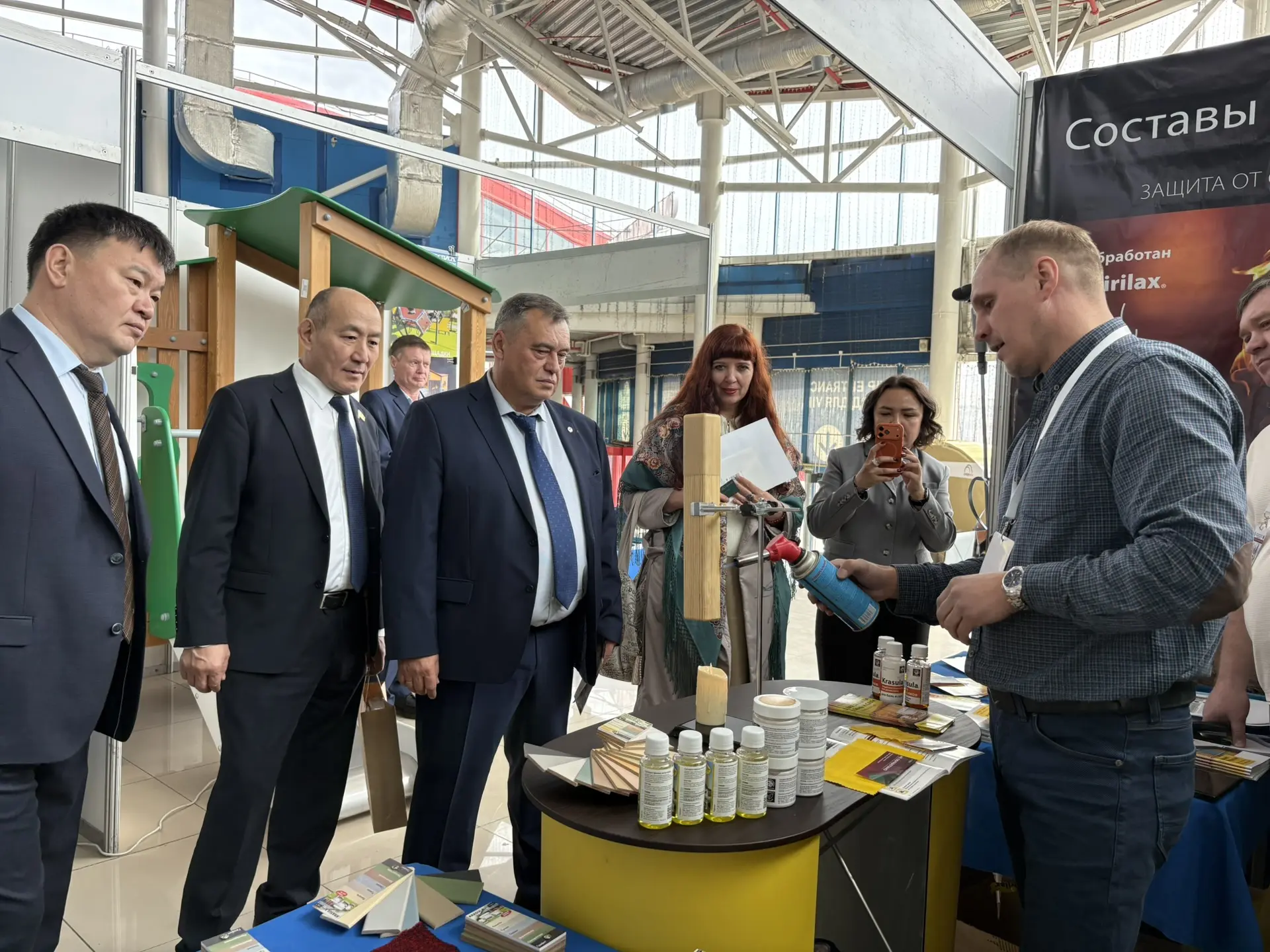 Сегодня в здании ФСК начала свою работу традиционная международная выставка «Стройиндустрия Сегодня в здании ФСК начала свою работу традиционная международная выставка «Стройиндустрия