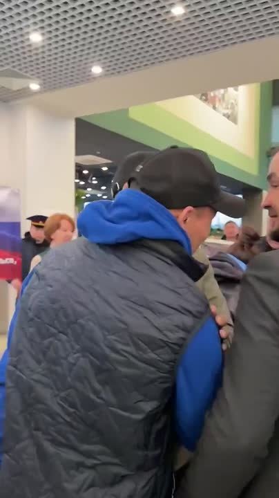 Победительница Кубка мира по самбо вернулась в Бурятию