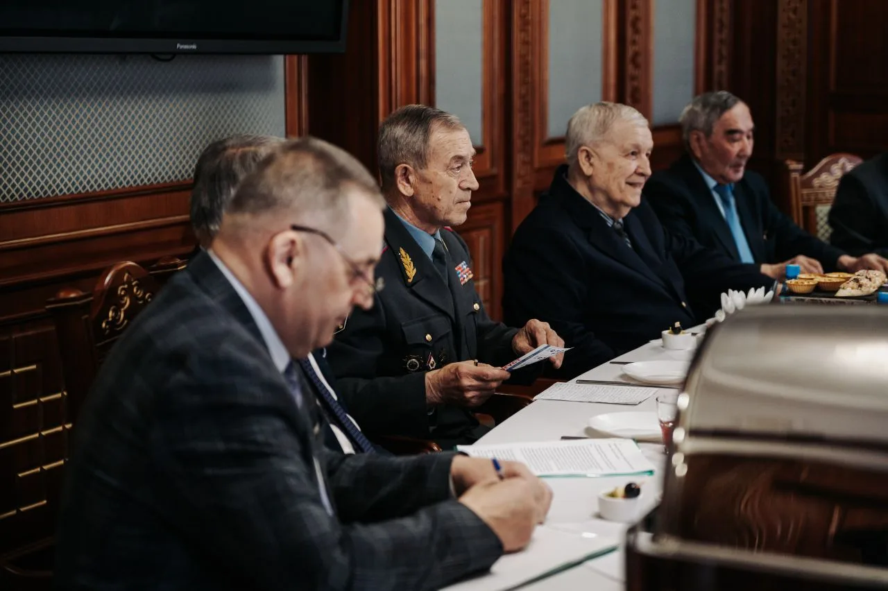 Алексей Цыденов: Сегодня провели встречу с Советом старейшин