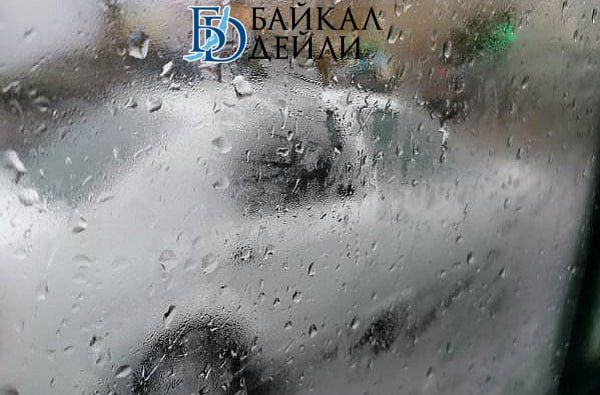 Бурятию накроют снег, дожди и жара под 30 градусов