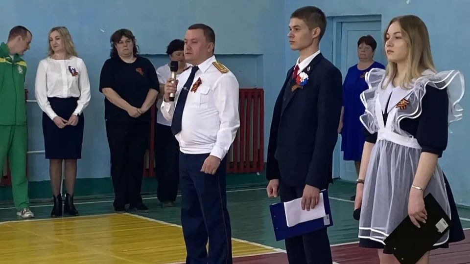 В Заиграевском районе сотрудники следственного отдела приняли участие в патриотических мероприятиях, организованных для учащихся кадетских классов В Заиграевском районе сотрудники следственного отдела приняли участие в патриотических мероприятиях, организованных для учащихся кадетских классов