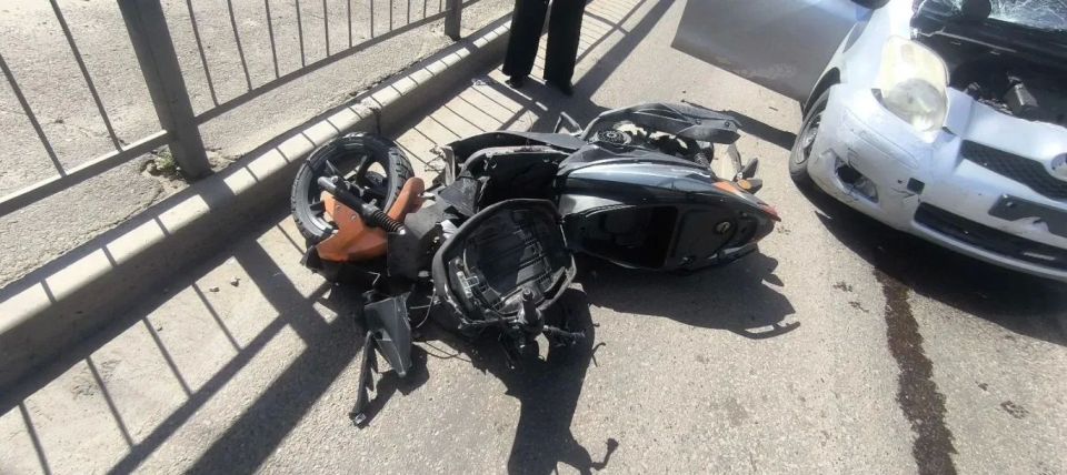 В Улан-Удэ столкнулись мотоцикл и «Тойота»