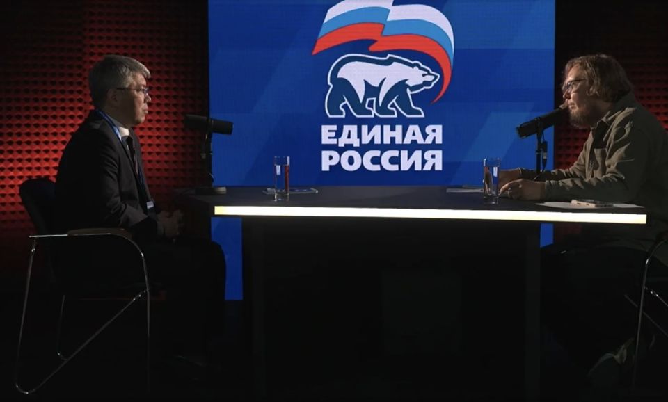 Алексей Цыденов: «Приоритеты государственного уровня собираются на «земле» Алексей Цыденов: «Приоритеты государственного уровня собираются на «земле»