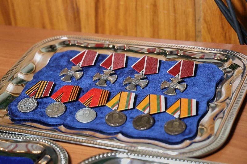 Офицер награжден Орденом Мужества и медалью «За отвагу»