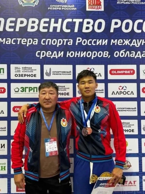 Борцы из Бурятии взяли золото и бронзу на чемпионате мира Борцы из Бурятии взяли золото и бронзу на чемпионате мира