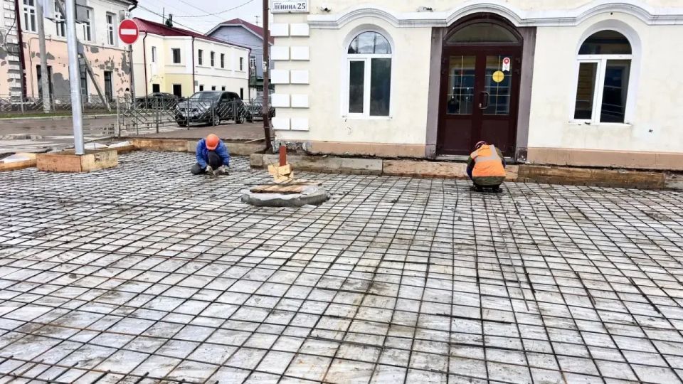 На Арбате в Улан-Удэ готовят место под новый фонтан На Арбате в Улан-Удэ готовят место под новый фонтан