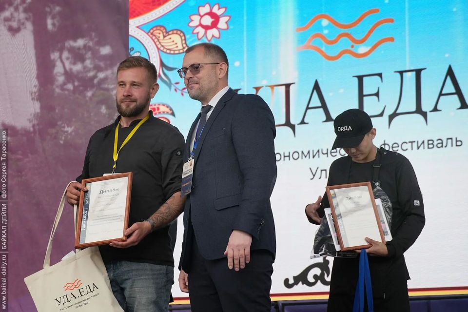 В Улан-Удэ определили лучшего шеф-повара В Улан-Удэ определили лучшего шеф-повара
