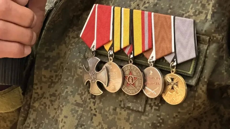 В День 360-летия Улан-Удэ открыли традиционный турнир по волейболу памяти воинов Республики Бурятия, павших при исполнении воинского долга в ходе специальной военной операции В День 360-летия Улан-Удэ открыли традиционный турнир по волейболу памяти воинов Республики Бурятия, павших при исполнении воинского долга в ходе специальной военной операции
