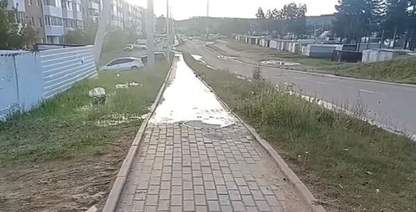 В «сотых» кварталах Улан-Удэ произошла крупная коммунальная авария
