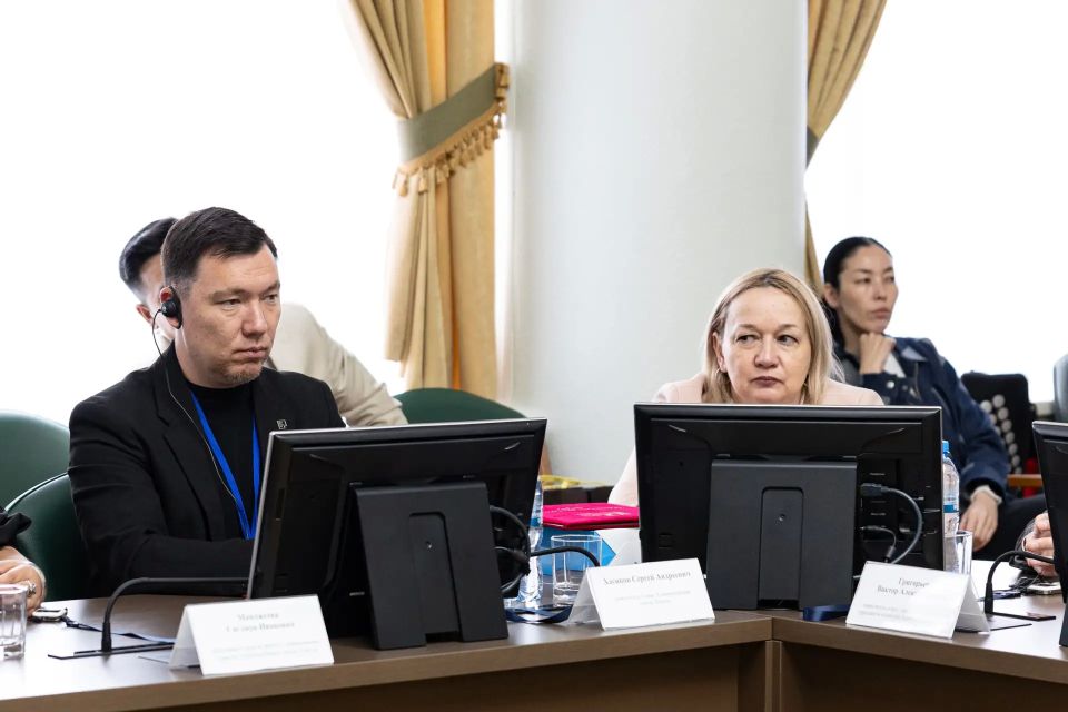 11 городов России и зарубежья поздравили Улан-Удэ с юбилеем 11 городов России и зарубежья поздравили Улан-Удэ с юбилеем