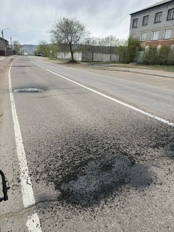 В Улан-Удэ отремонтировали ямы более 7600 квадратных метров В Улан-Удэ отремонтировали ямы более 7600 квадратных метров