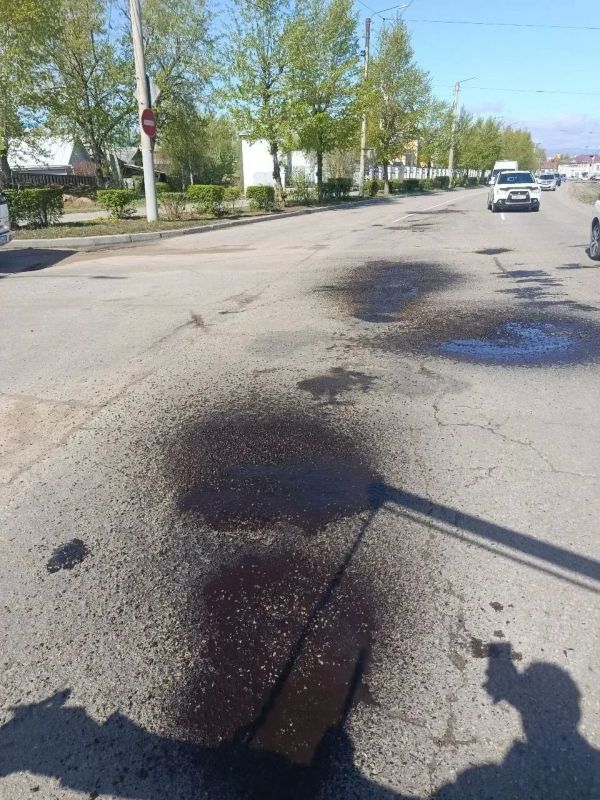 В Улан-Удэ отремонтировали ямы более 7600 квадратных метров В Улан-Удэ отремонтировали ямы более 7600 квадратных метров