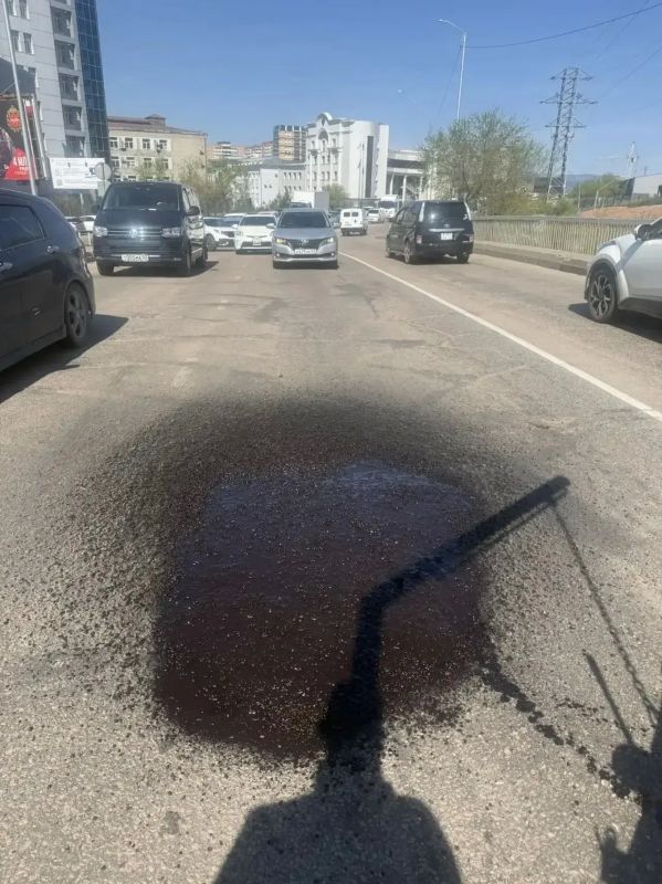 В Улан-Удэ отремонтировали ямы более 7600 квадратных метров В Улан-Удэ отремонтировали ямы более 7600 квадратных метров