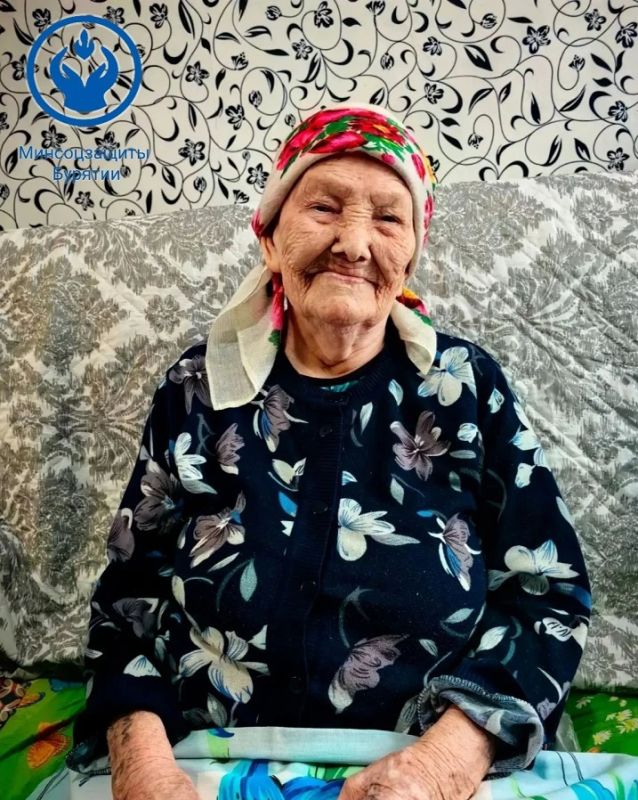 В окружении 26 потомков: в Бурятии ветеран ВОВ отмечает 99-летие