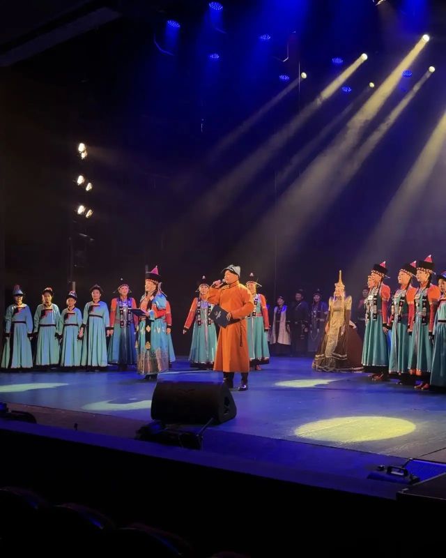 В Театре бурятской драмы торжественно открылись три творческих состязания в рамках «Алтарганы-2026» В Театре бурятской драмы торжественно открылись три творческих состязания в рамках «Алтарганы-2026»