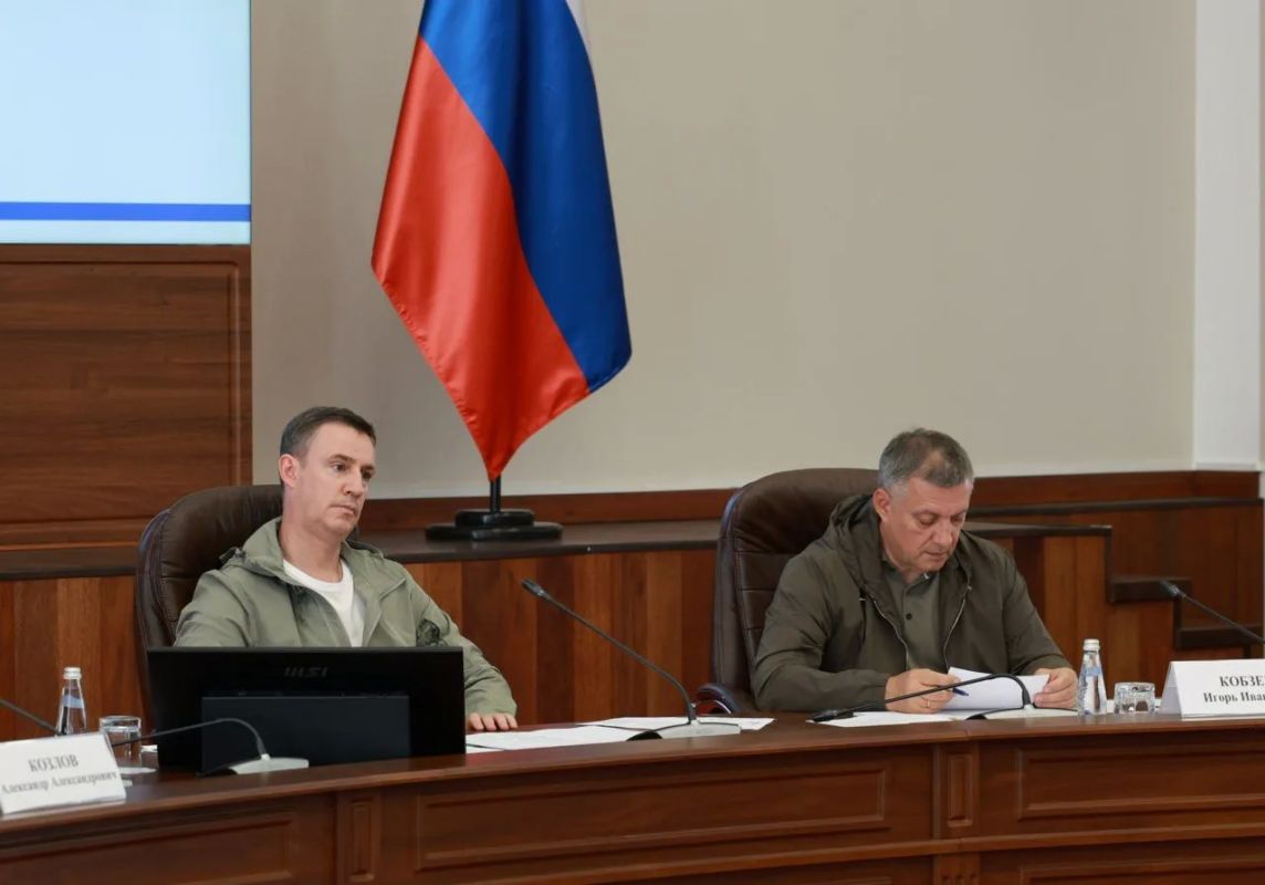 В г. Иркутске под председательством заместителя Председателя Правительства РФ Дмитрия Патрушева прошло заседание Правительственной комиссии по вопросам охраны озера Байкал В г. Иркутске под председательством заместителя Председателя Правительства РФ Дмитрия Патрушева прошло заседание Правительственной комиссии по вопросам охраны озера Байкал