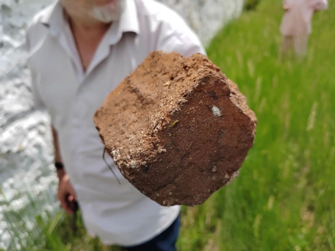 Шулутский дацан - историческое место Алтаргана - это про память. А эти дни Бурятия принимает гостей не только в своей столице. Шулутский дацан в Заиграевском районе - исторические место. Именно здесь в 1891 году проехал... Шулутский дацан - историческое место Алтаргана - это про память. А эти дни Бурятия принимает гостей не только в своей столице. Шулутский дацан в Заиграевском районе - исторические место. Именно здесь в 1891 году проехал...