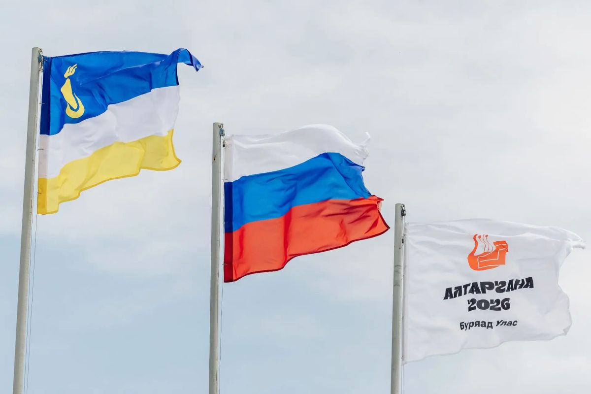 Сегодня на ипподроме Янгажинского дацана открыли конные скачки «Мори Урилдаан» в рамках XVI Международного бурятского национального фестиваля «Алтаргана-2026» Сегодня на ипподроме Янгажинского дацана открыли конные скачки «Мори Урилдаан» в рамках XVI Международного бурятского национального фестиваля «Алтаргана-2026»